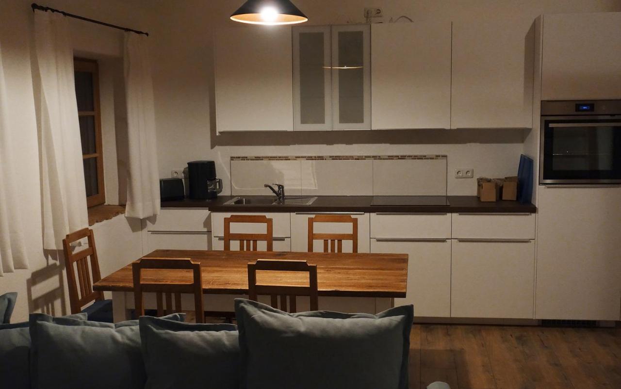 Appartement - Ferienwohnung - Fewo Obernkammer Emmering  エクステリア 写真